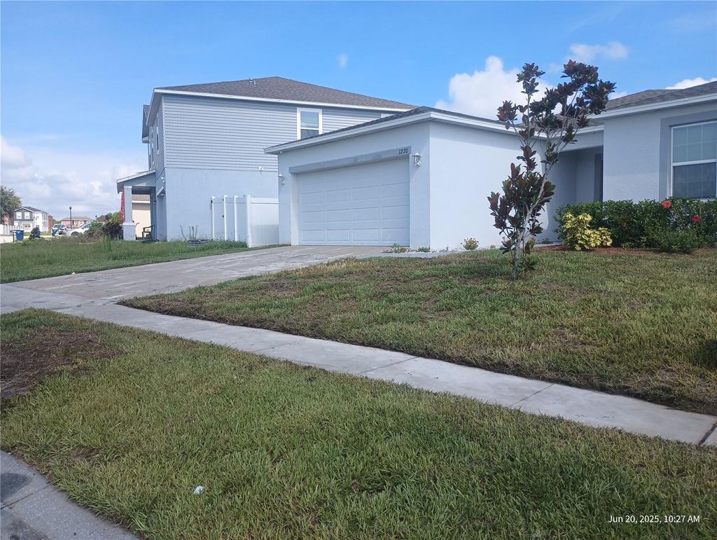 Photo of 1220 Salisbury Drive, Winter Haven, FL 33881 (MLS # O6355714)