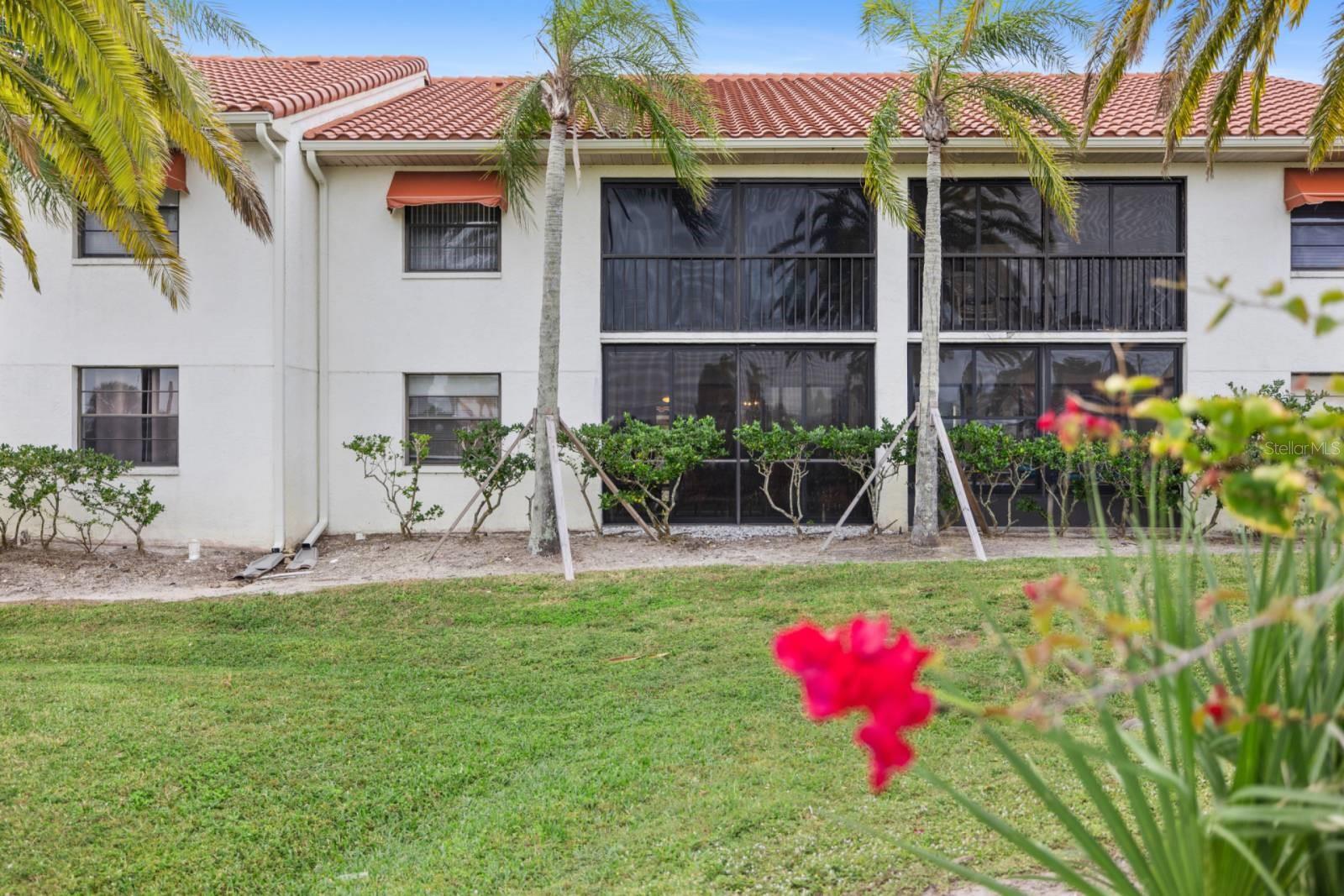 OAKWOOD PH 01 BLDG A - Residential Lease