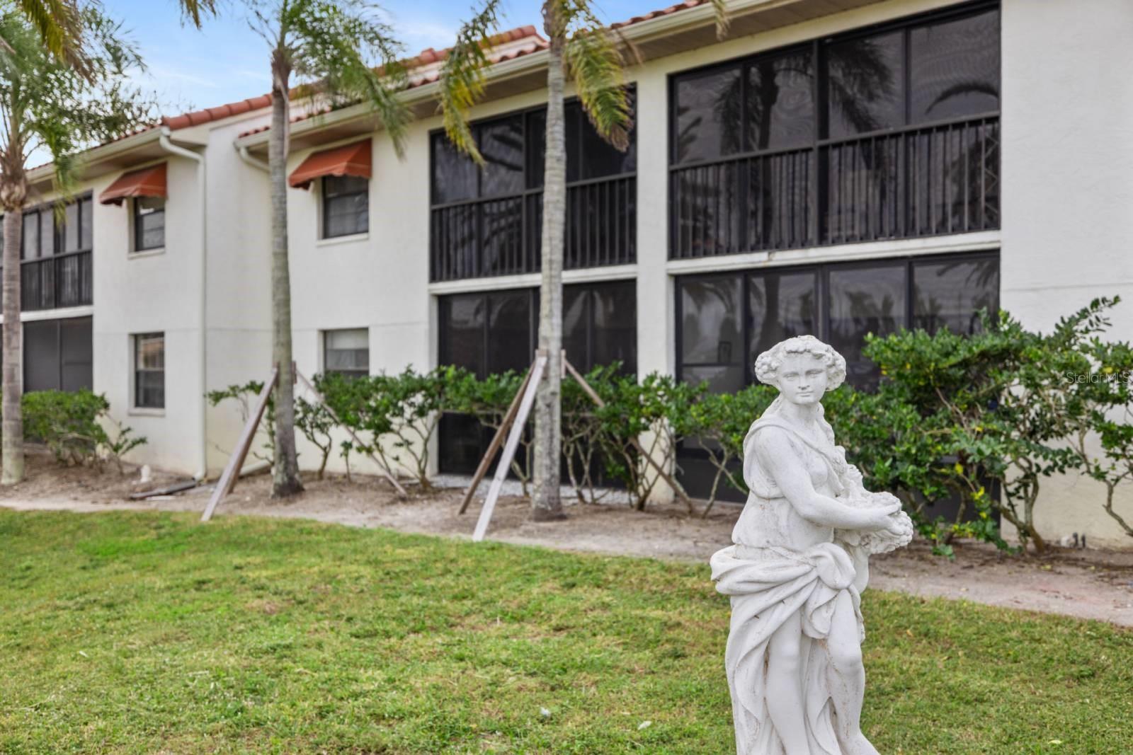 OAKWOOD PH 01 BLDG A - Residential Lease