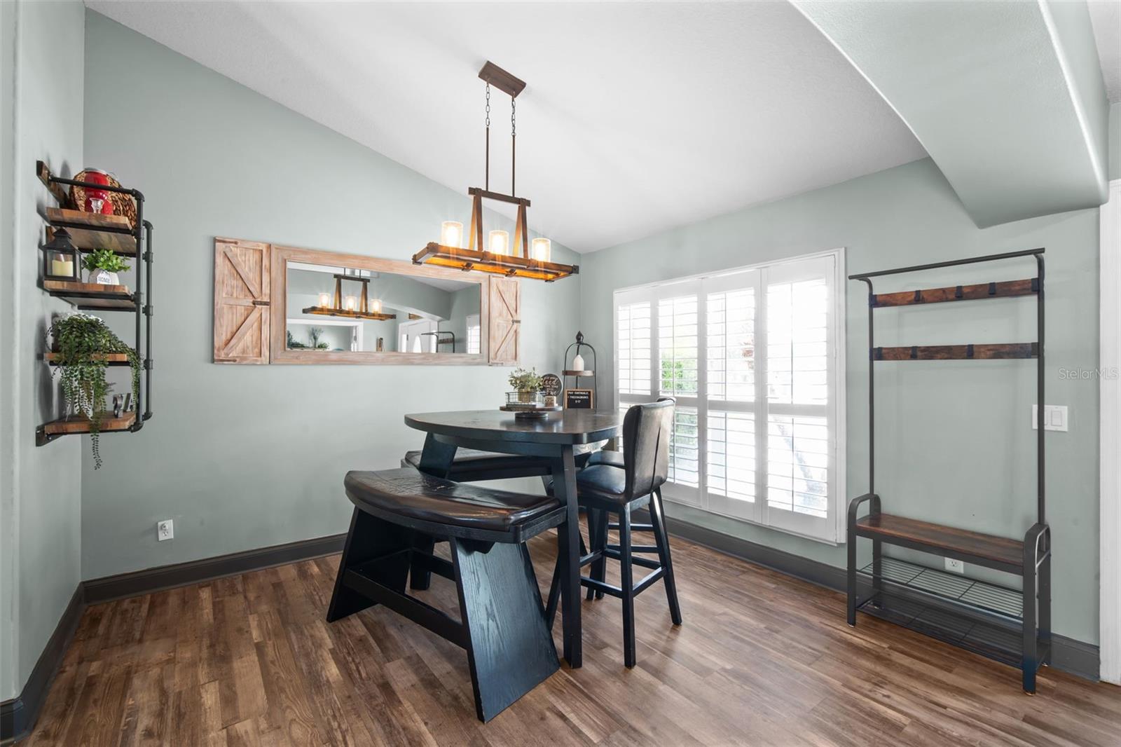 BELLA VISTA AT LA CITA PH 02 - Residential