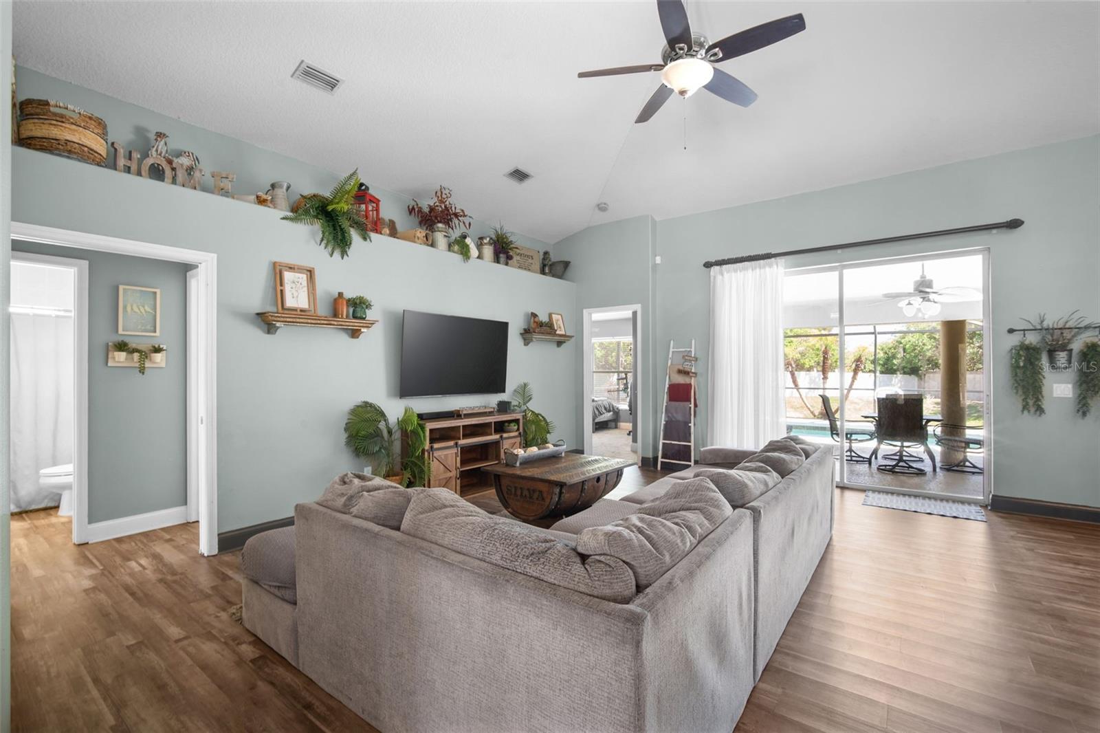 BELLA VISTA AT LA CITA PH 02 - Residential