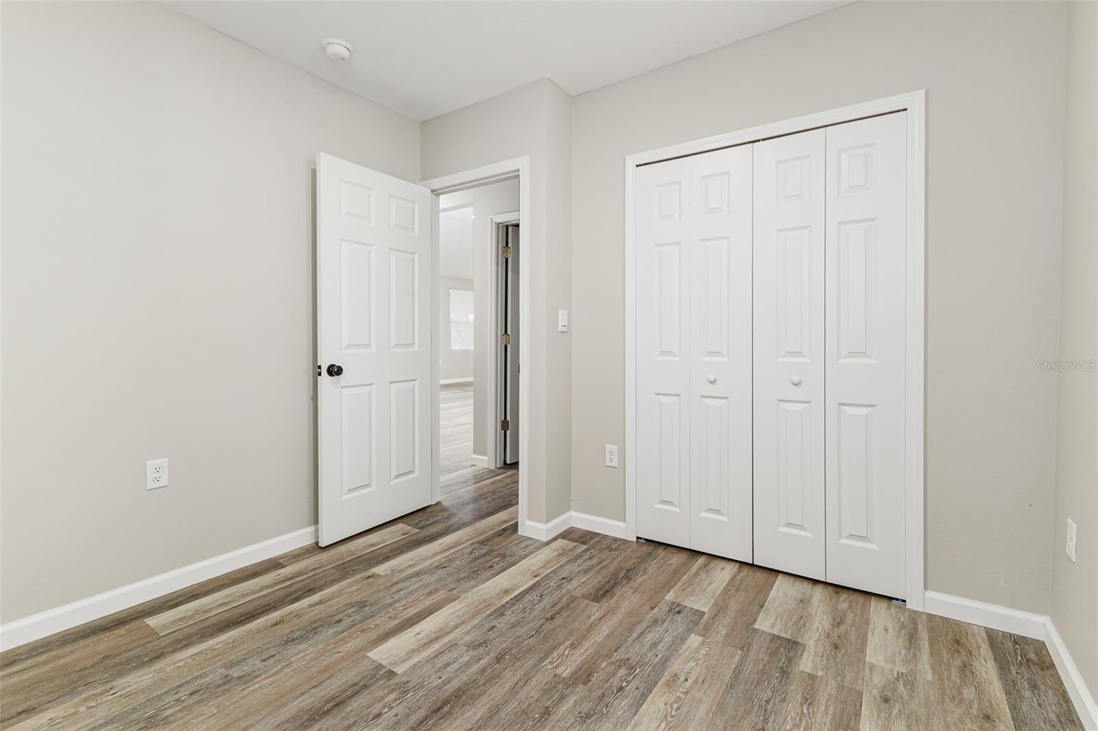 COUNTRY CLUB ESTATES RESUB PT - Residential