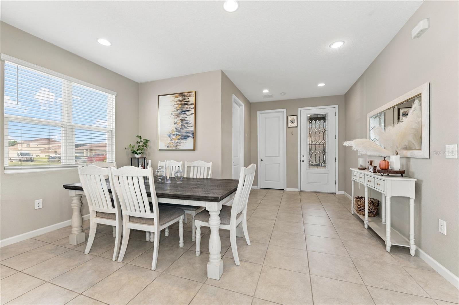 5595 WESTERN SUN DRIVE