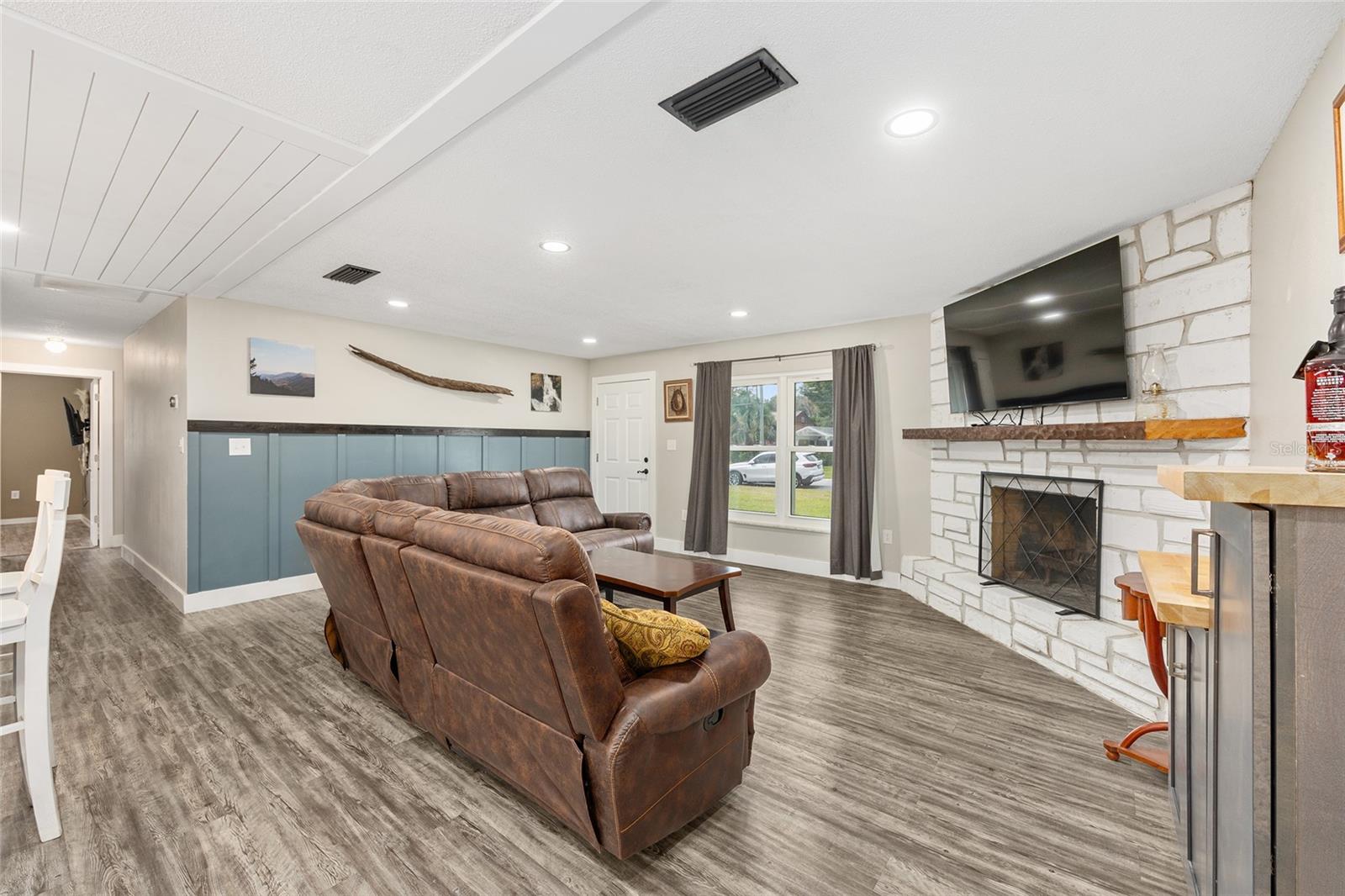 HERITAGE HILLS REP - Residential