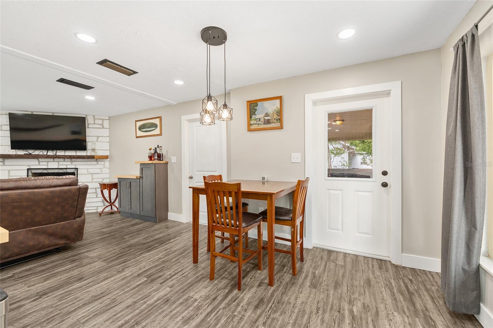 HERITAGE HILLS REP - Residential