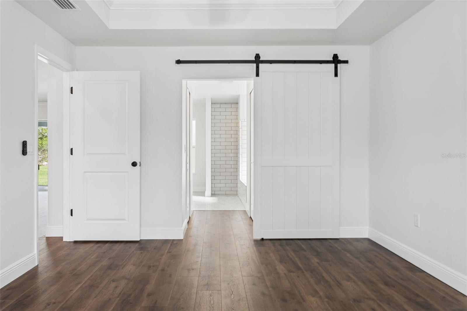 ROYAL HIGHLANDS - Residential