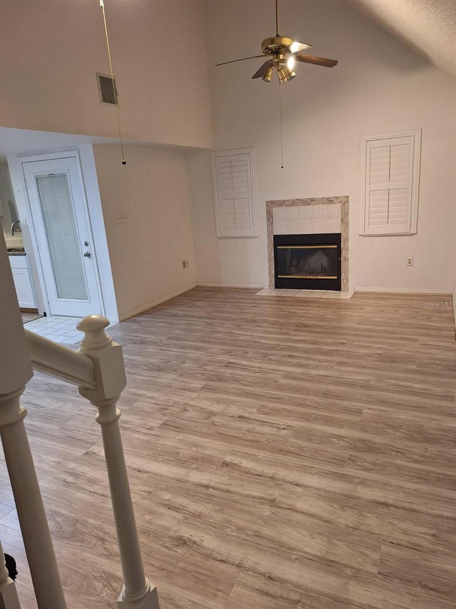 PINE GROVE CONDO AT BLOO - Residential