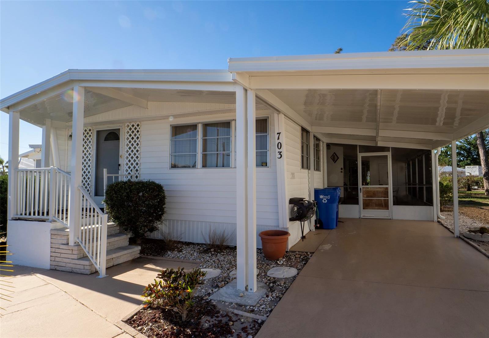 703 S GREEN CIRCLE