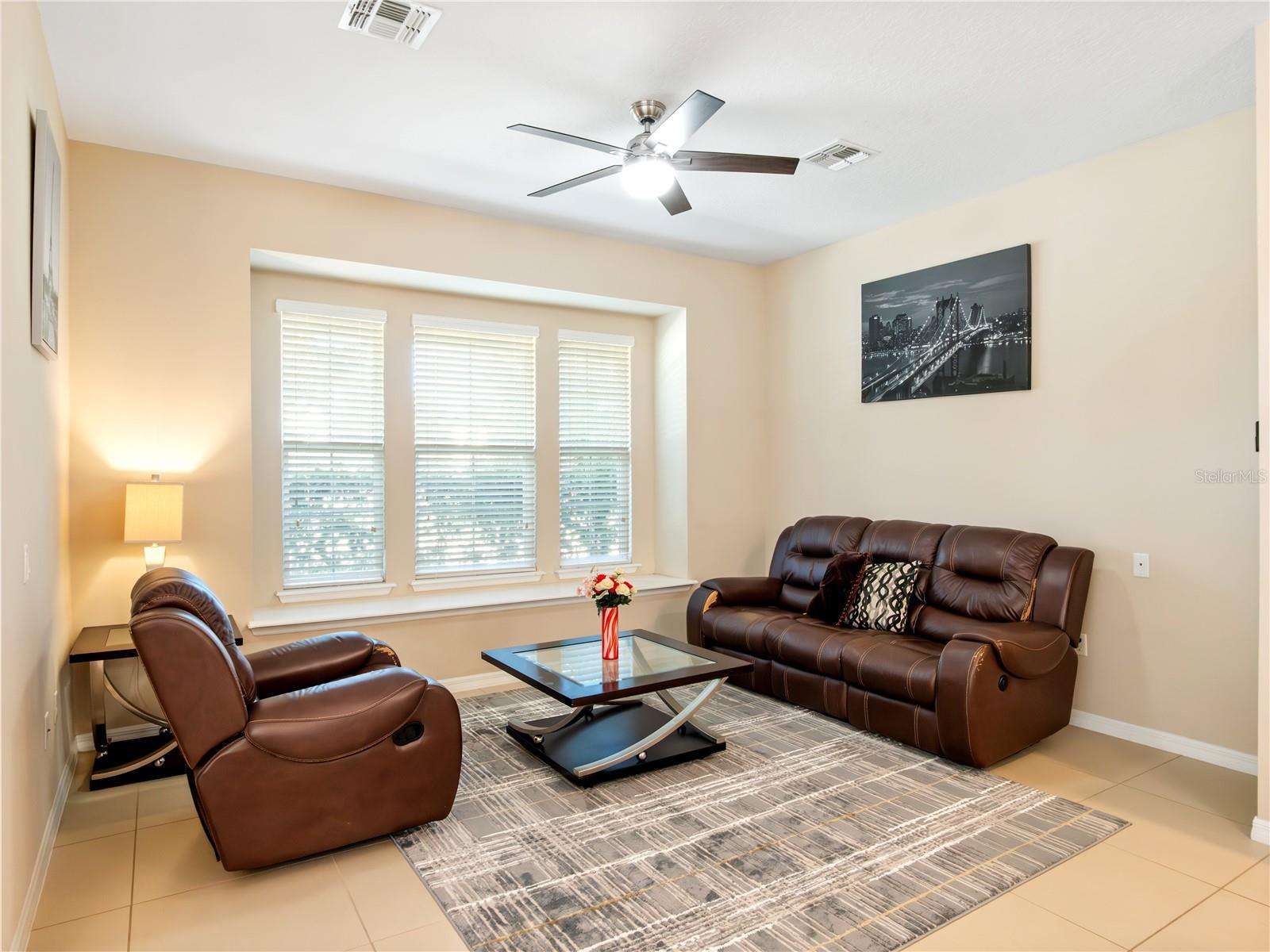 12142 CANYON SUN TRAIL