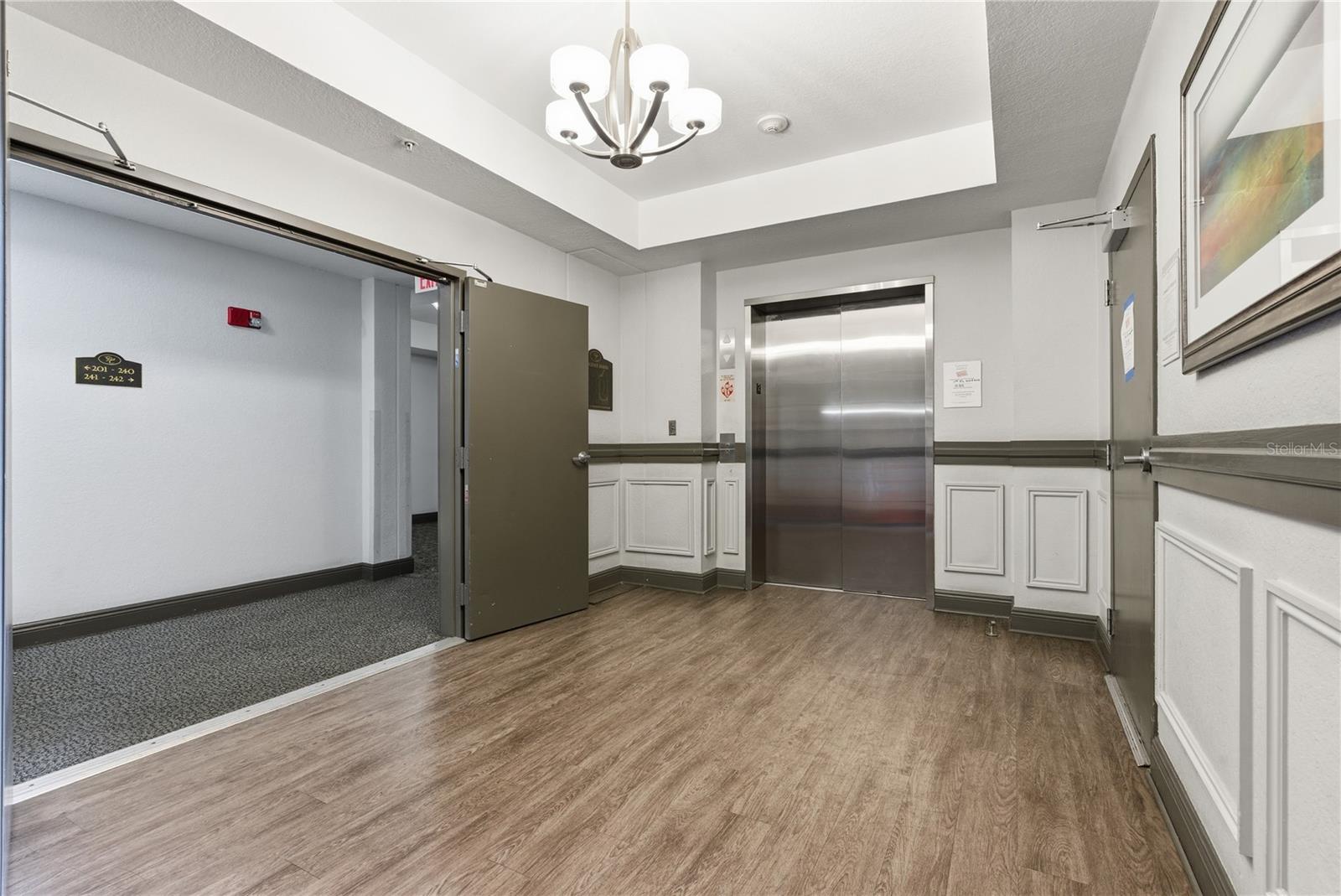 PARKCREST HARBOUR ISLAND CONDO - Residential