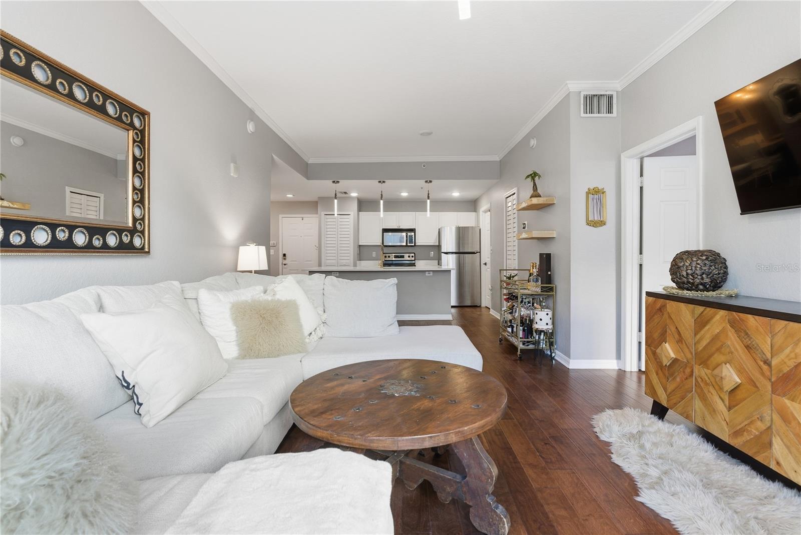 PARKCREST HARBOUR ISLAND CONDO - Residential