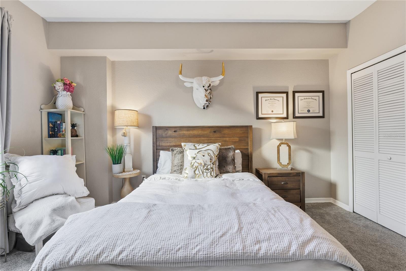 PARKCREST HARBOUR ISLAND CONDO - Residential