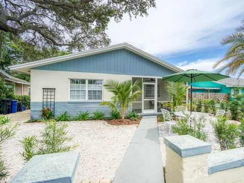 A home in TARPON SPRINGS