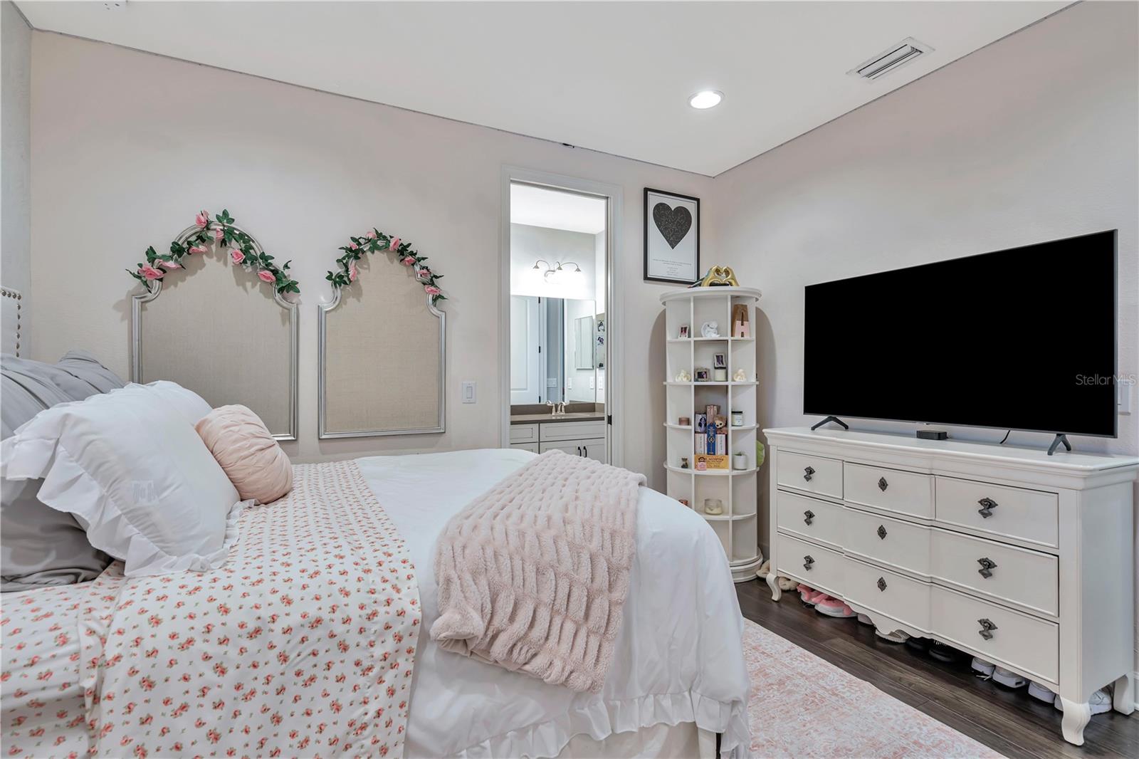 MARSH POINTE - Residential