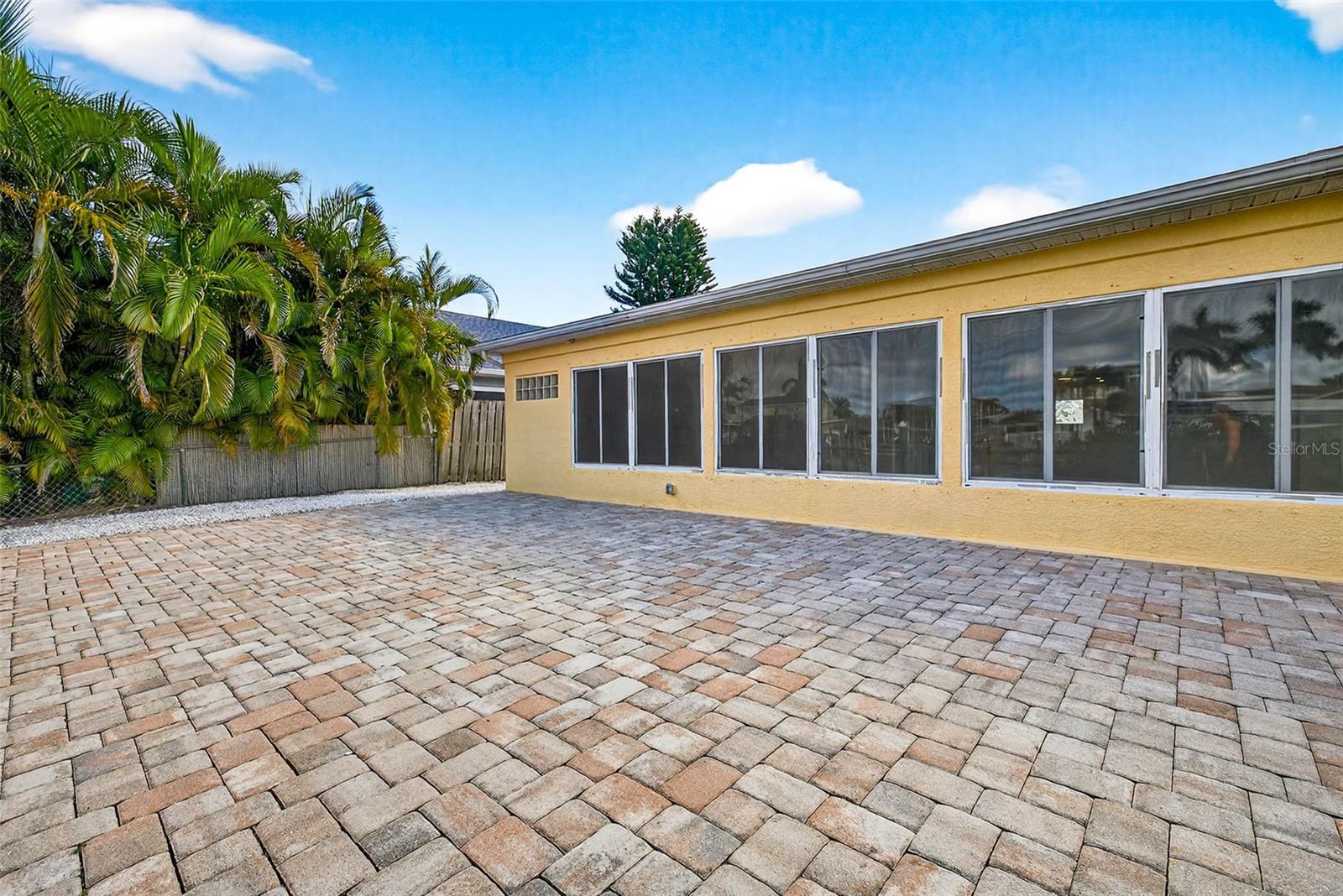 LONG POINT SUB - Residential