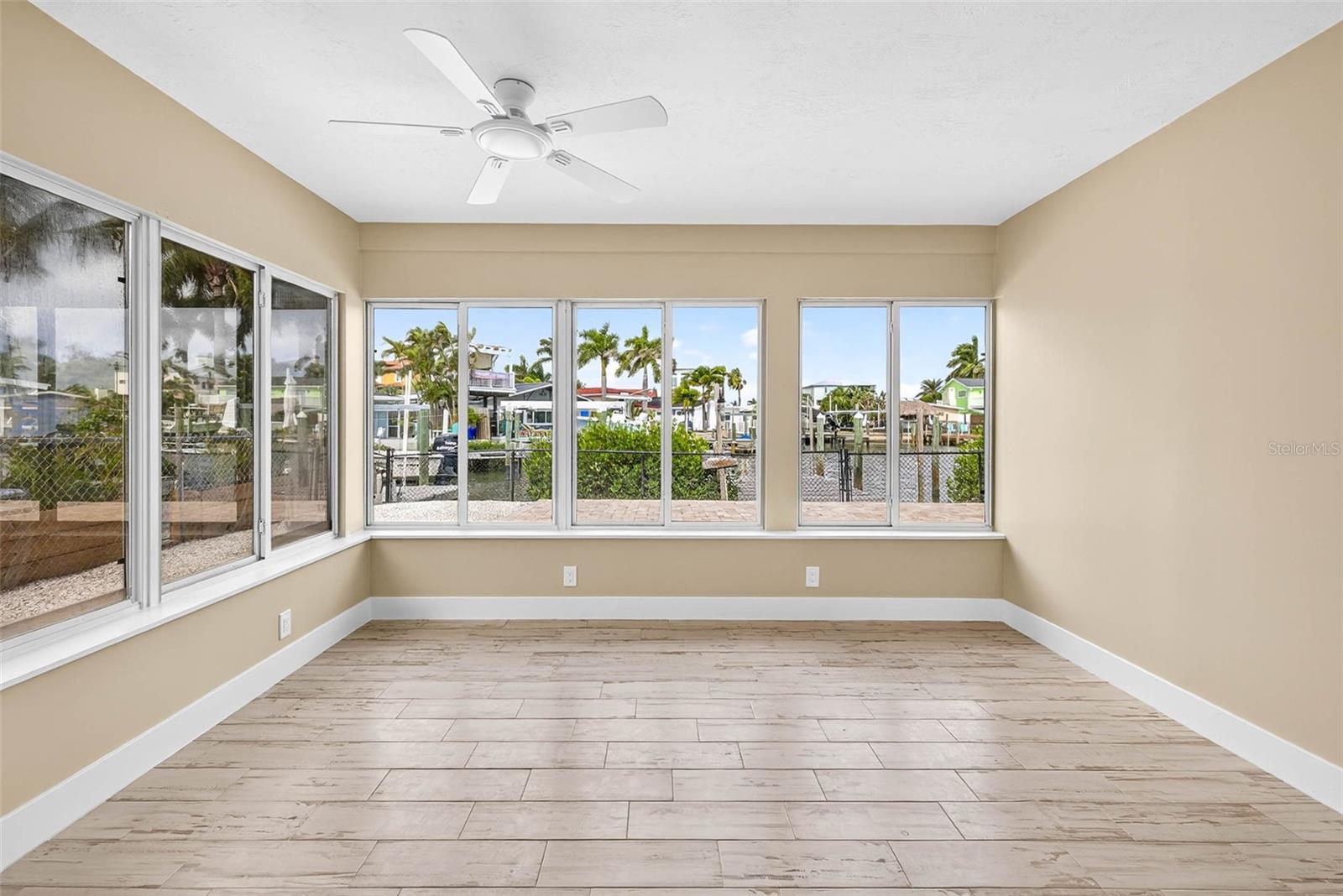 LONG POINT SUB - Residential