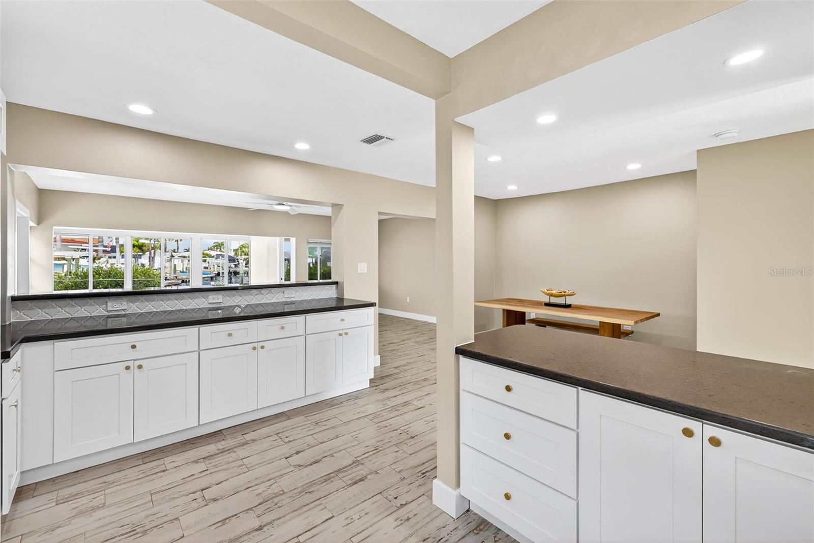 LONG POINT SUB - Residential