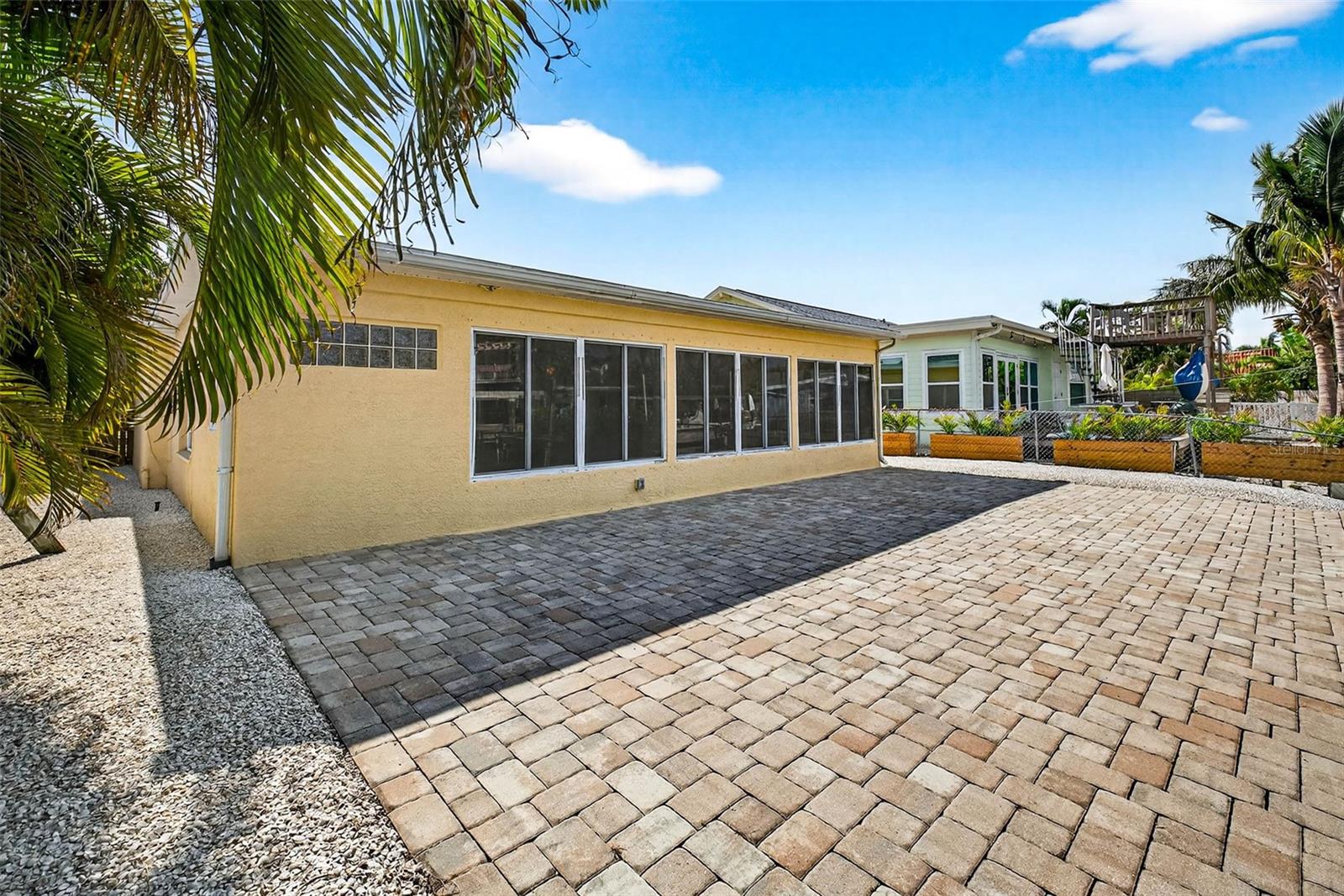 LONG POINT SUB - Residential