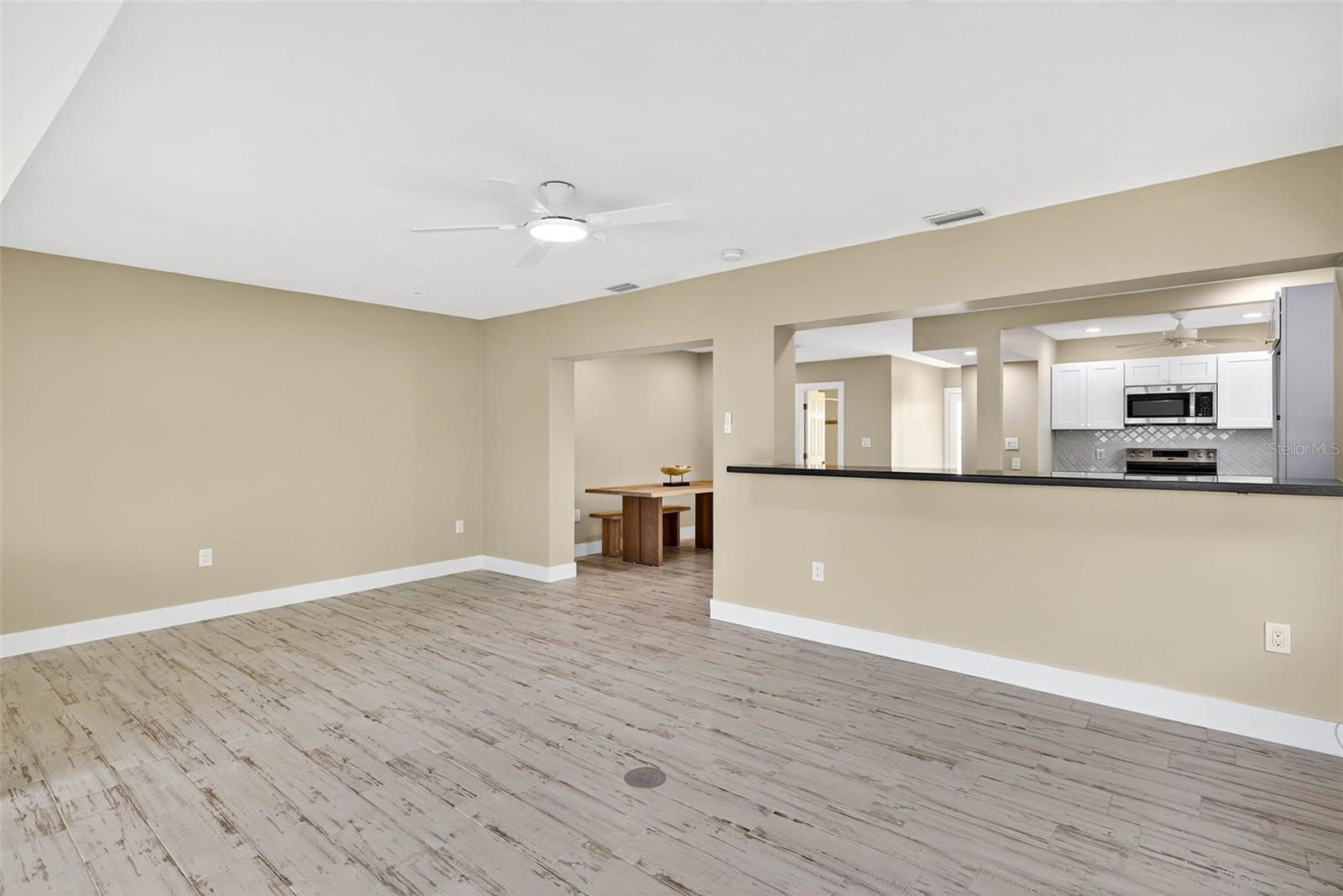 LONG POINT SUB - Residential