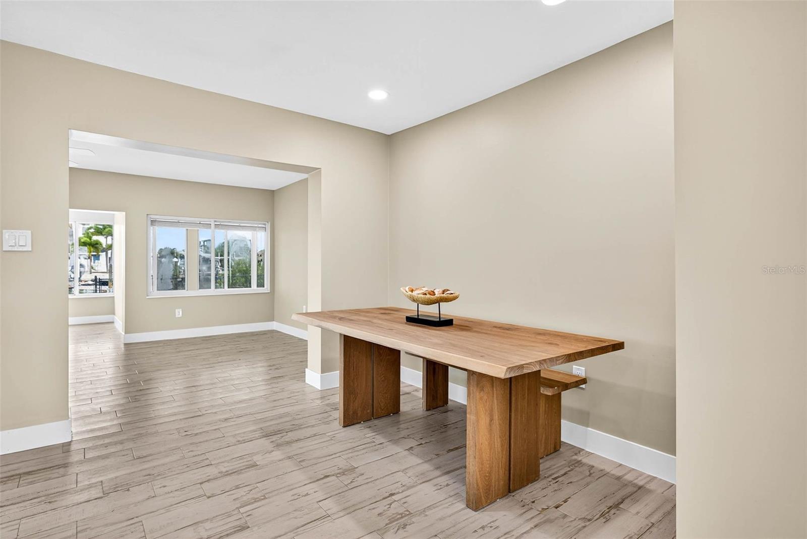 LONG POINT SUB - Residential