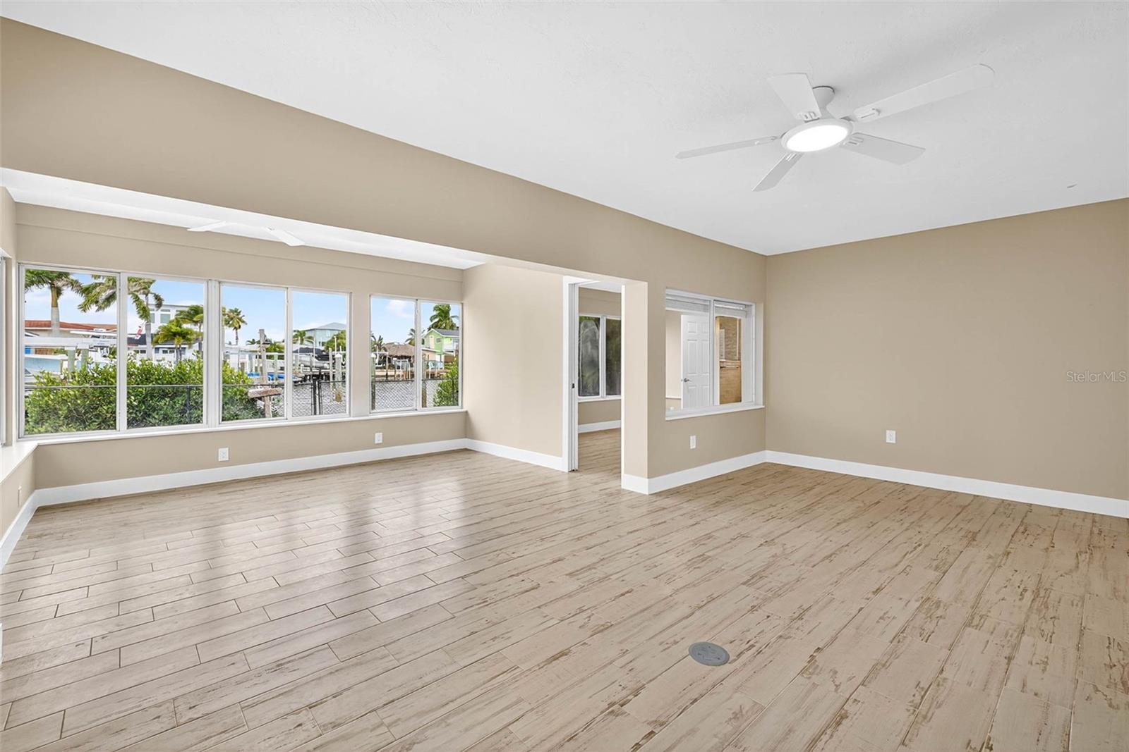 LONG POINT SUB - Residential