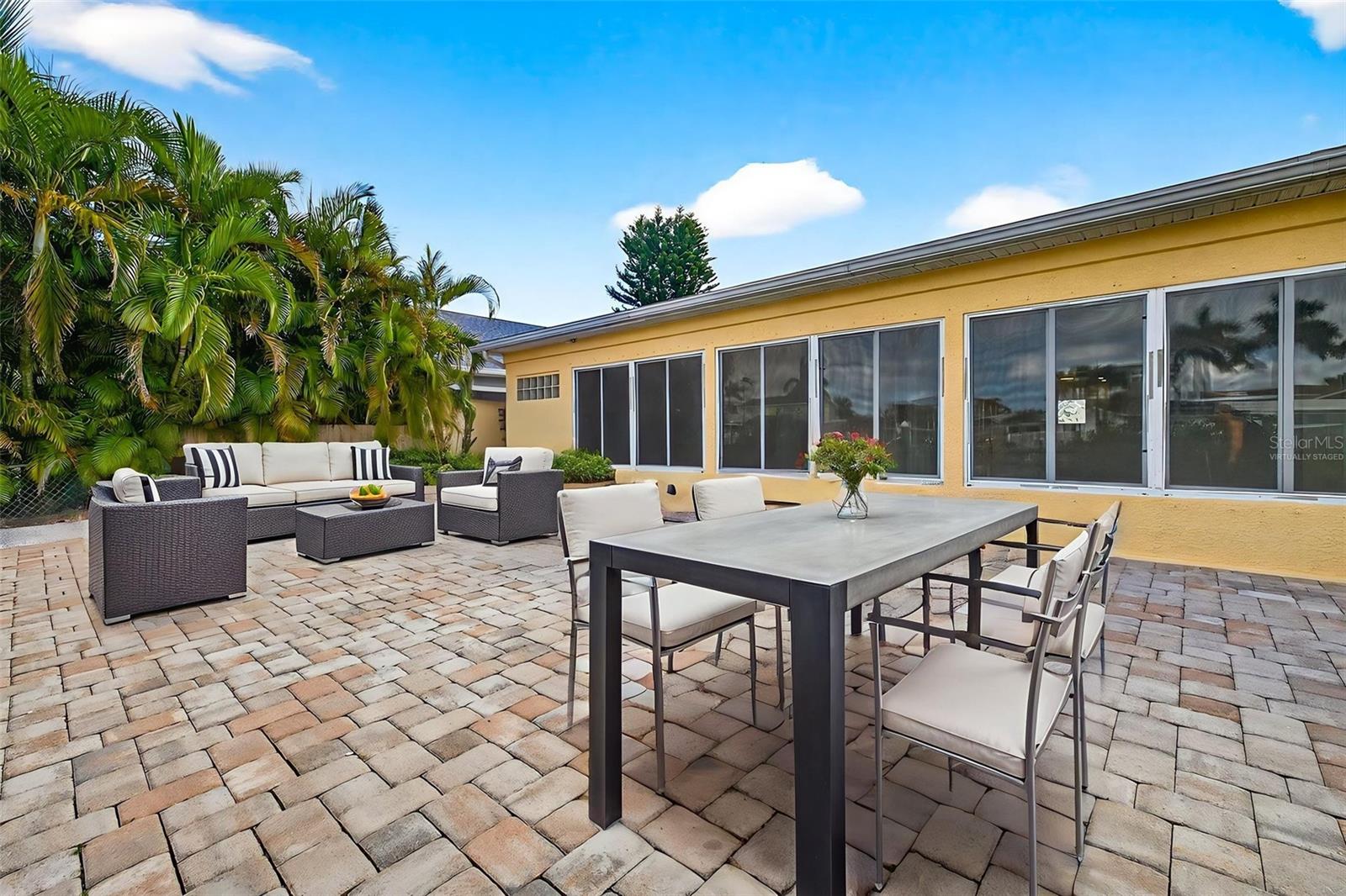 LONG POINT SUB - Residential