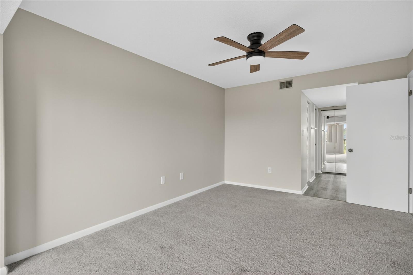 GREEN DOLPHIN PARK MID-RISE CONDO - Residential