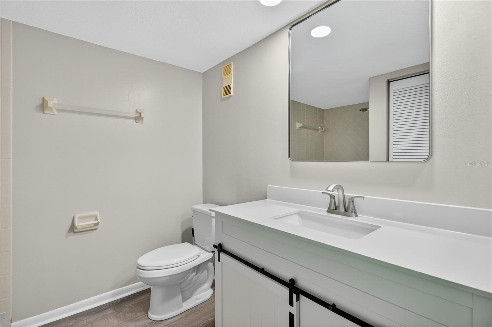 GREEN DOLPHIN PARK MID-RISE CONDO - Residential