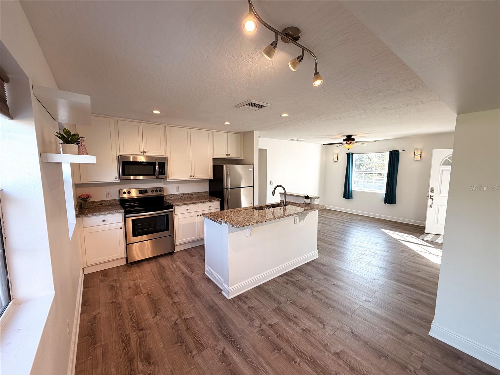 COCOA HILLS SUB - Residential