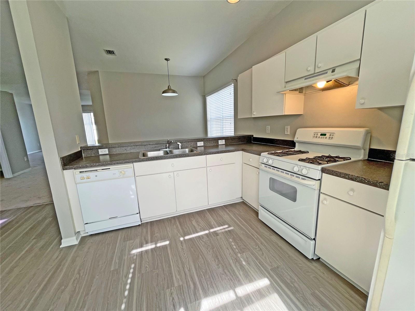 OAK GROVE PH 4B & 5B - Residential Lease