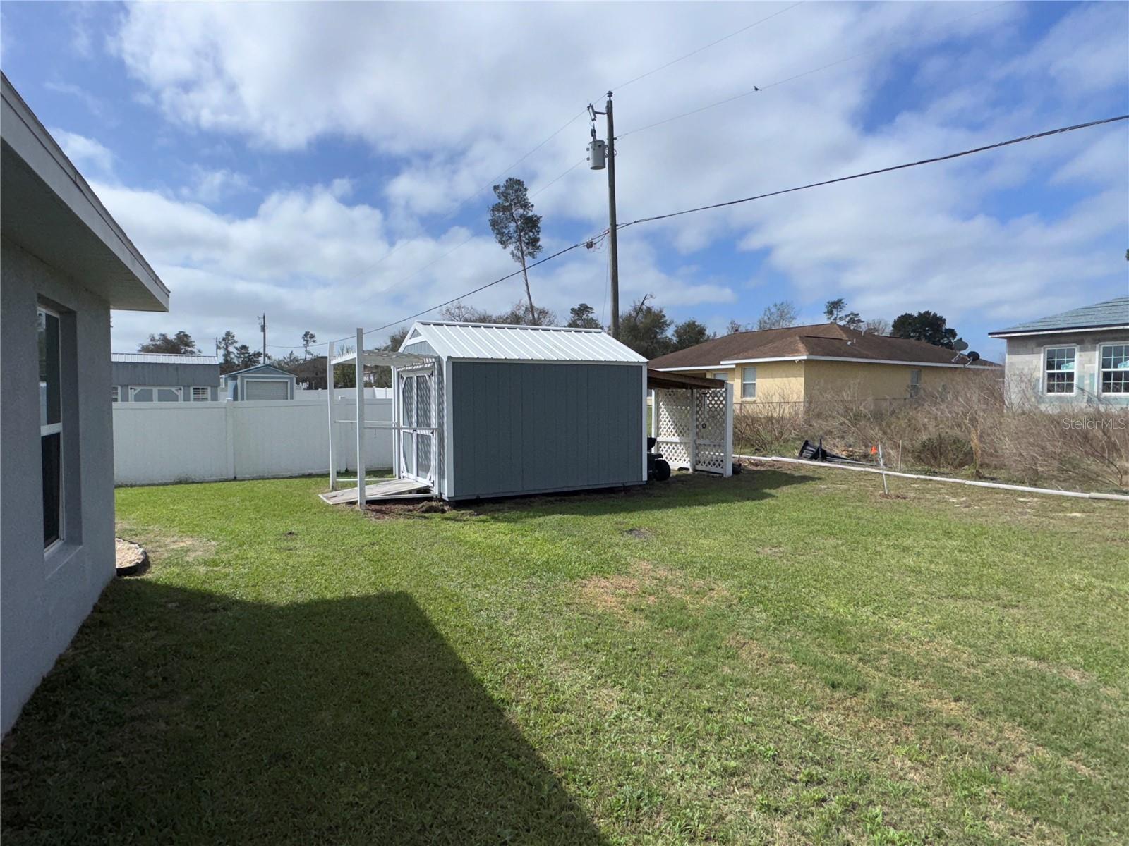 MARION OAKS UN 03 - Residential