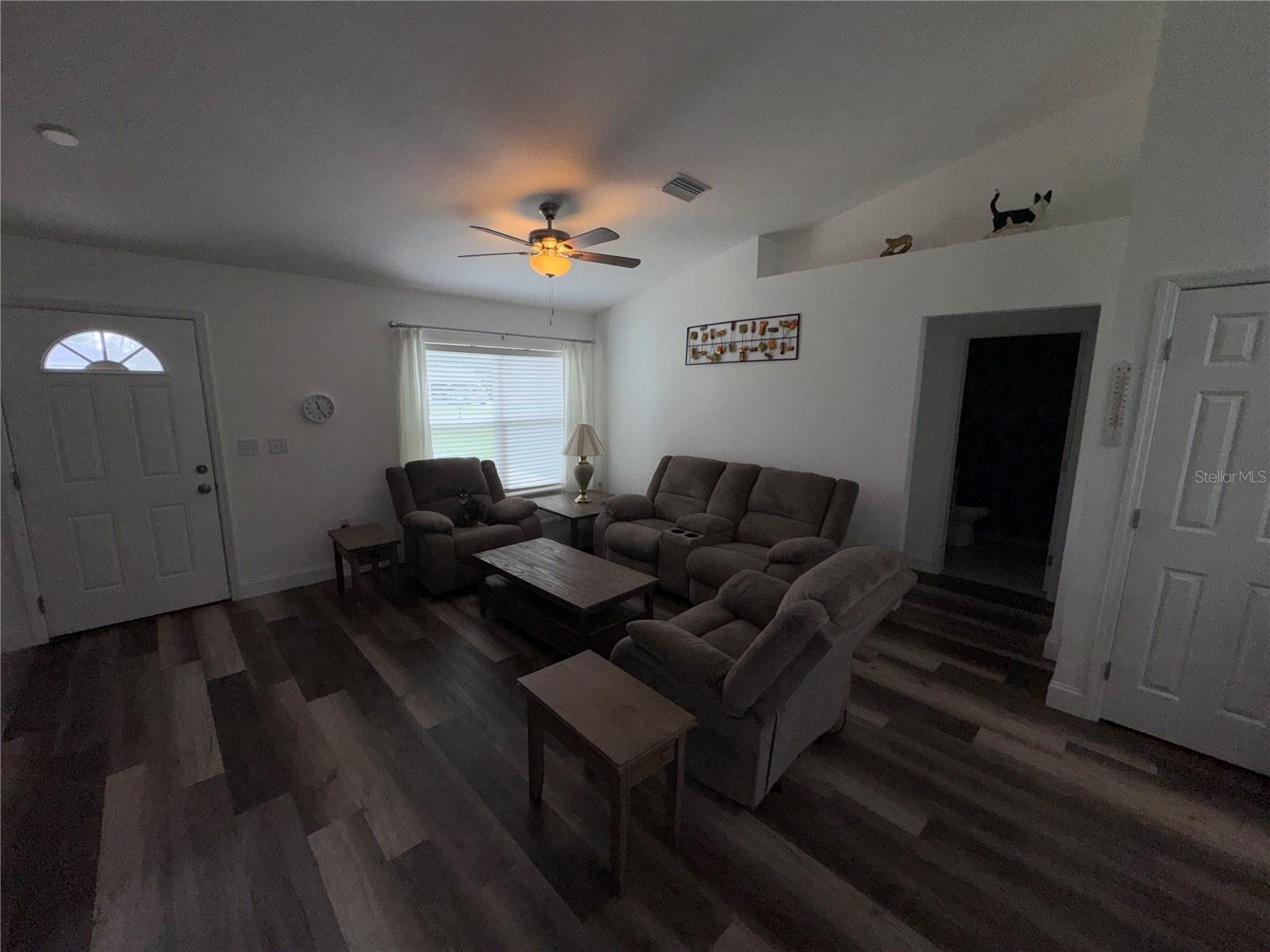 MARION OAKS UN 03 - Residential