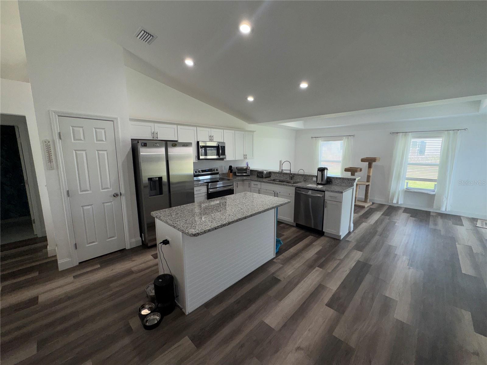 MARION OAKS UN 03 - Residential