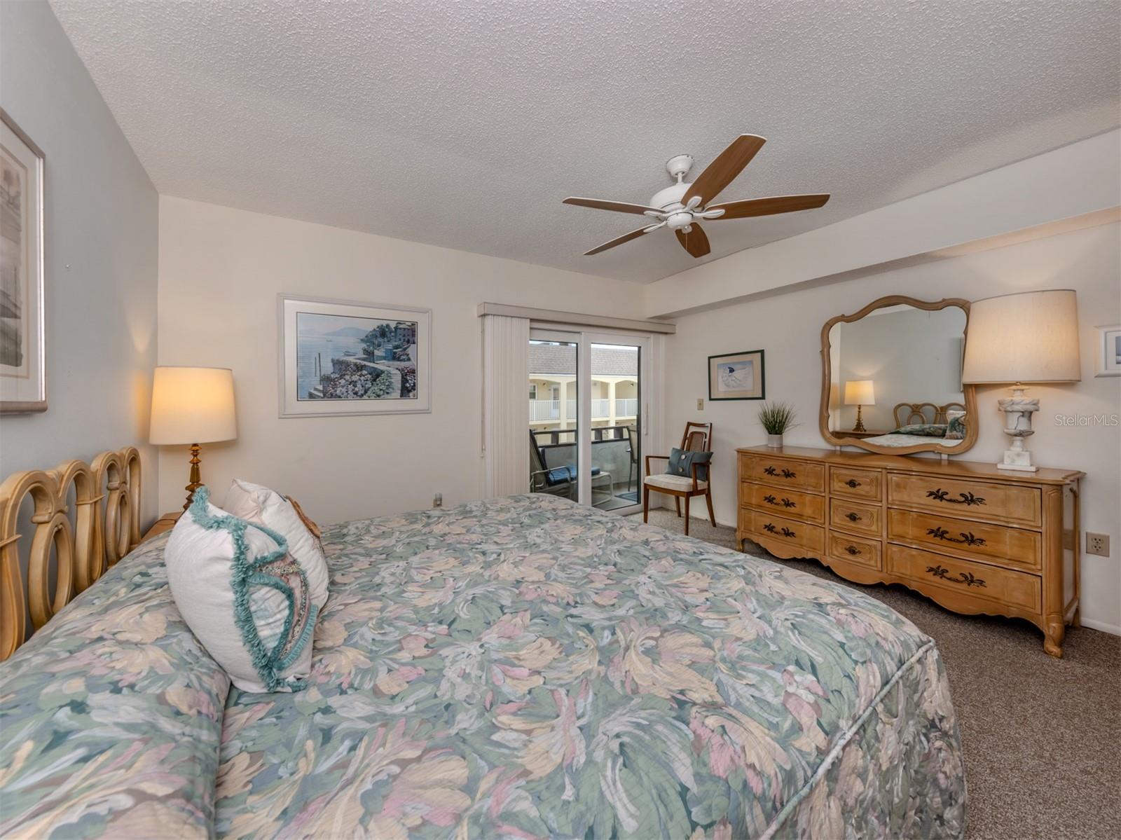 BAHIA VISTA GULF - Residential