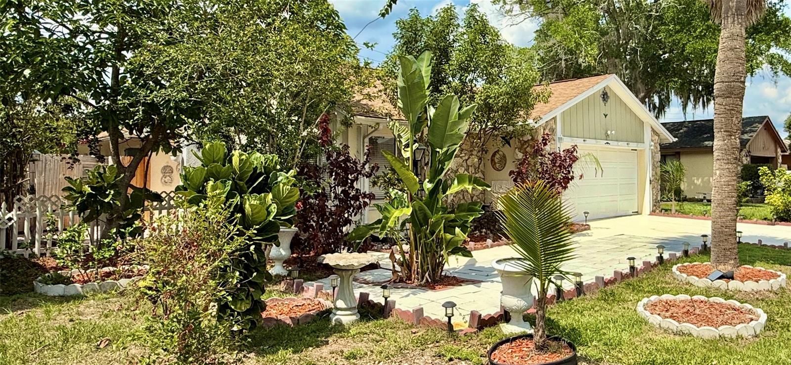 329 KANTOR BOULEVARD