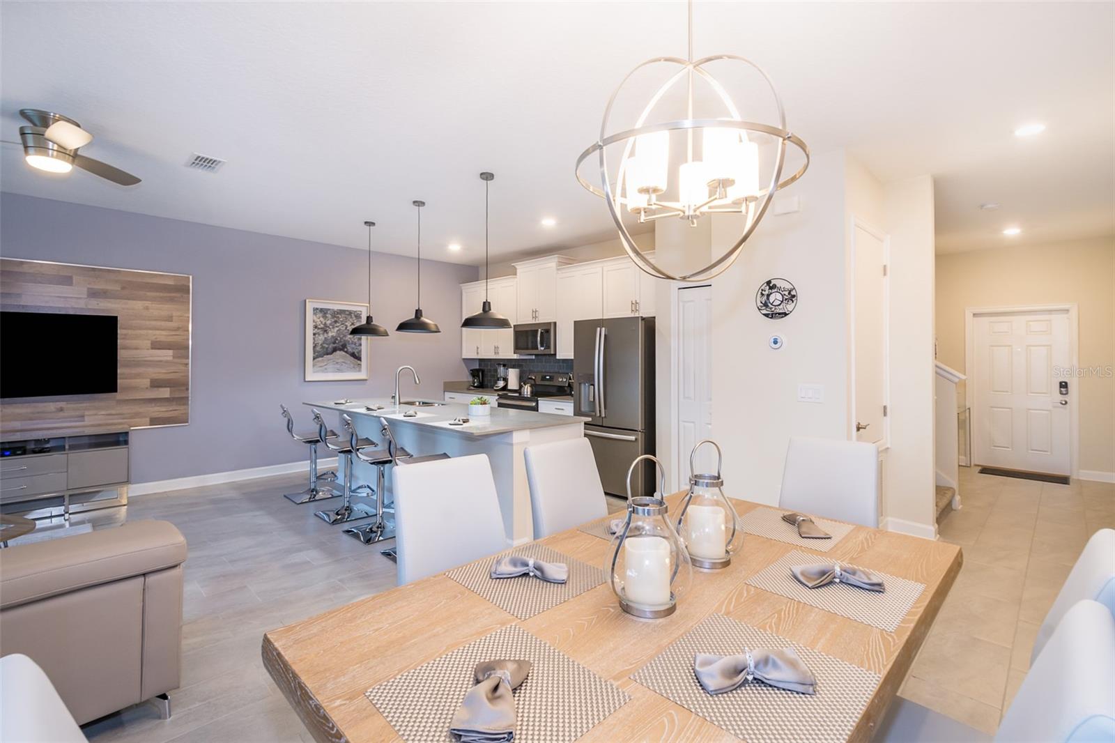 4993 WINDERMERE AVENUE