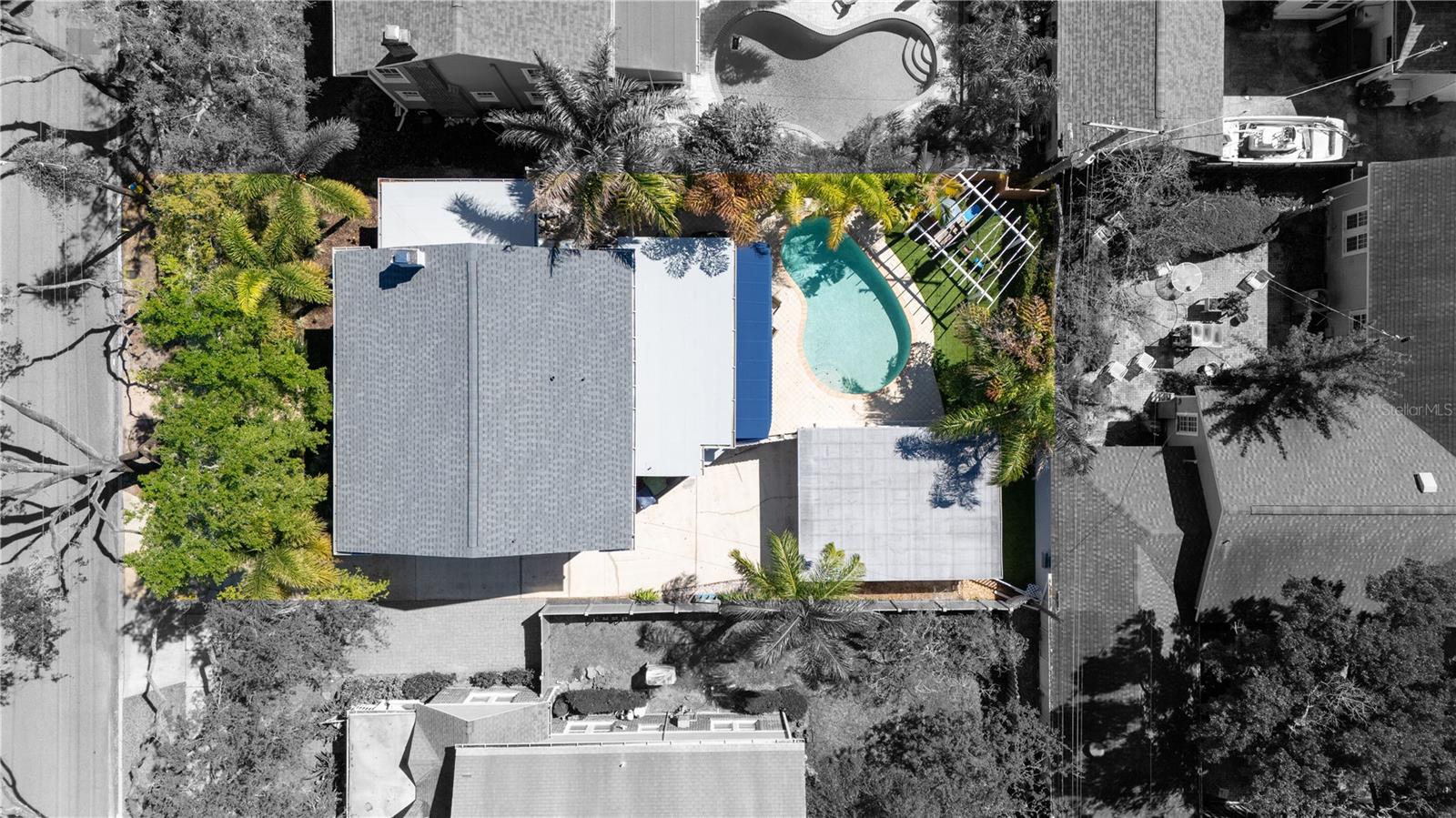 NORTH NEW SUBURB BEAUTIFUL - Residential