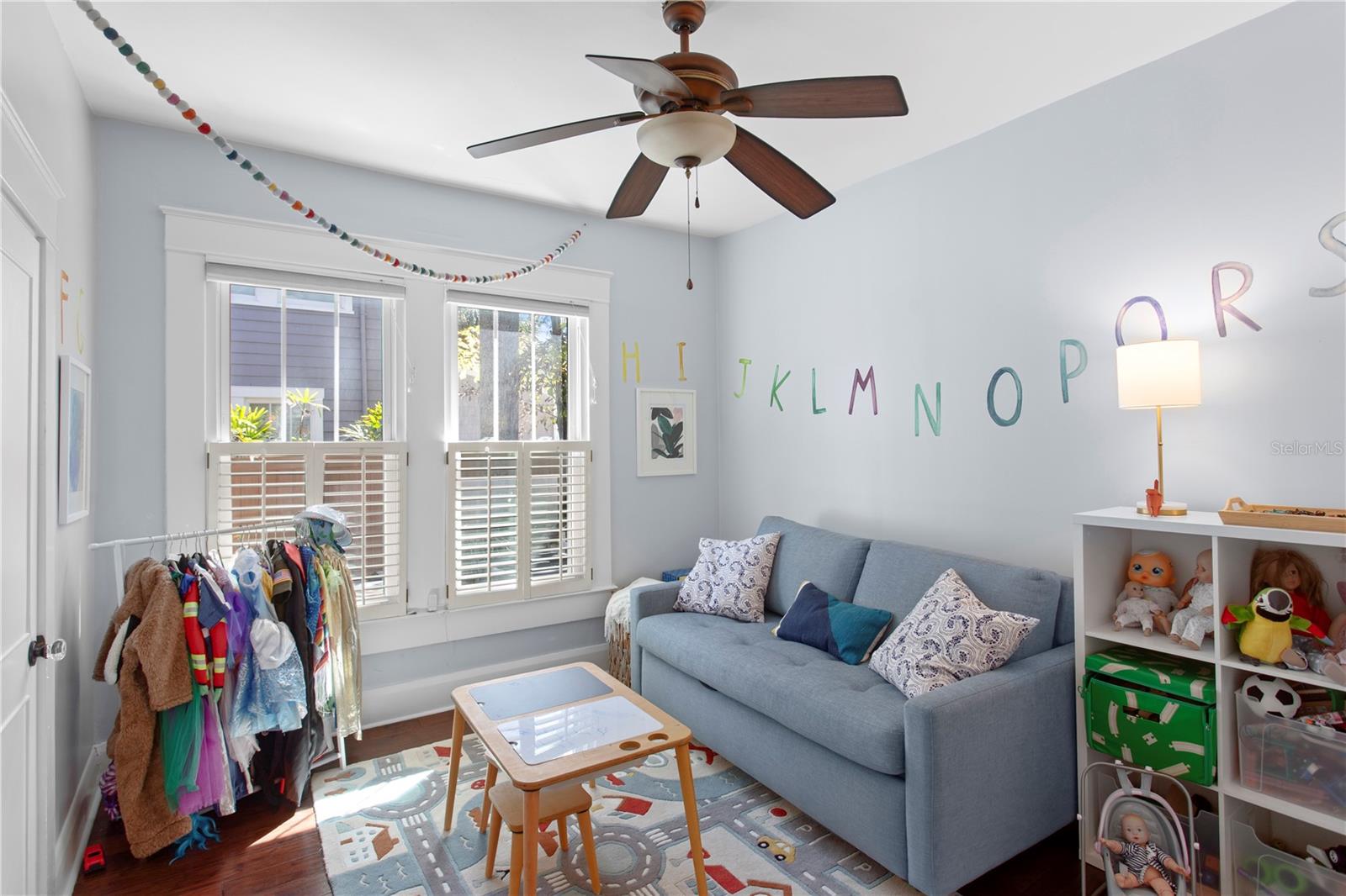 NORTH NEW SUBURB BEAUTIFUL - Residential