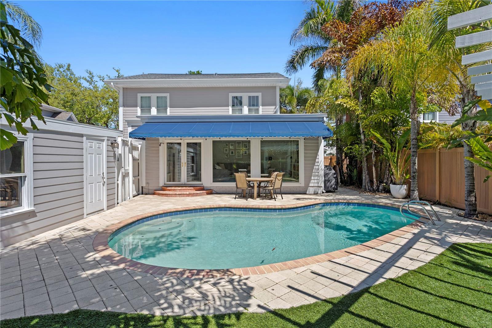 NORTH NEW SUBURB BEAUTIFUL - Residential