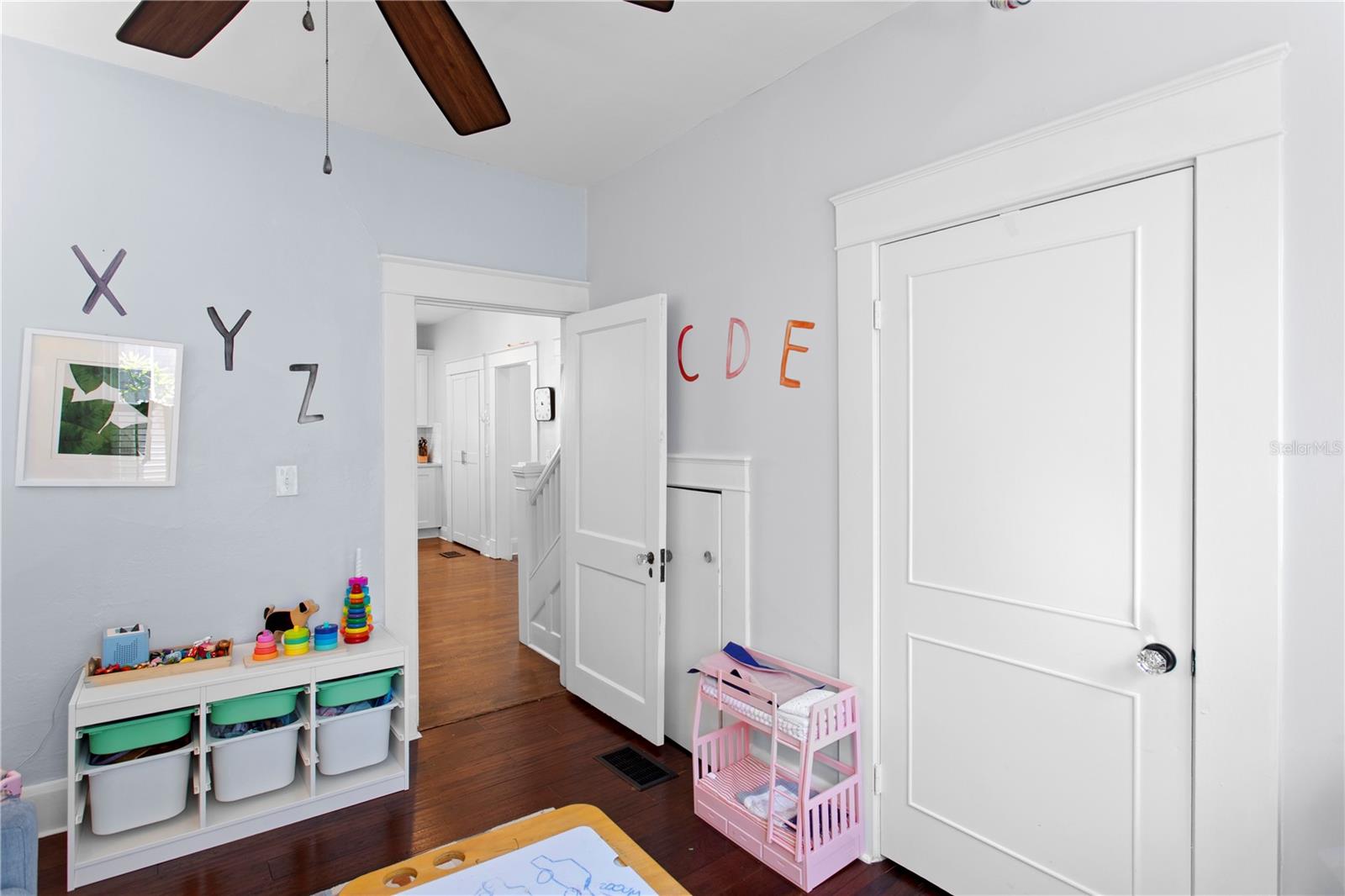 NORTH NEW SUBURB BEAUTIFUL - Residential