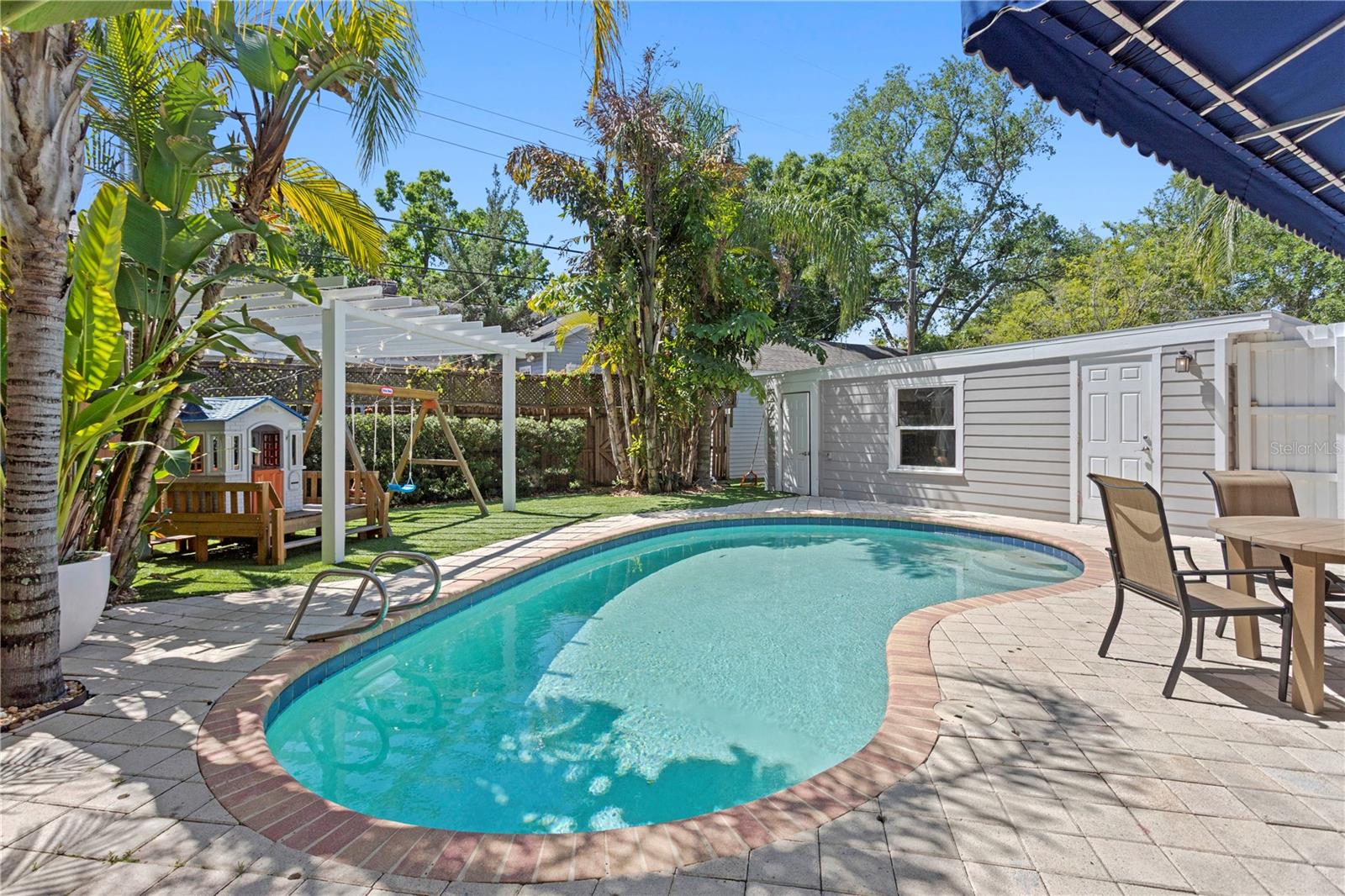 NORTH NEW SUBURB BEAUTIFUL - Residential