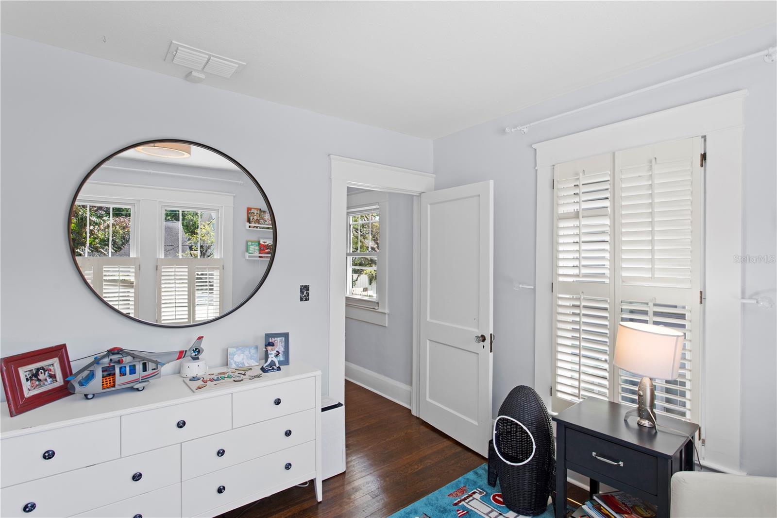 NORTH NEW SUBURB BEAUTIFUL - Residential