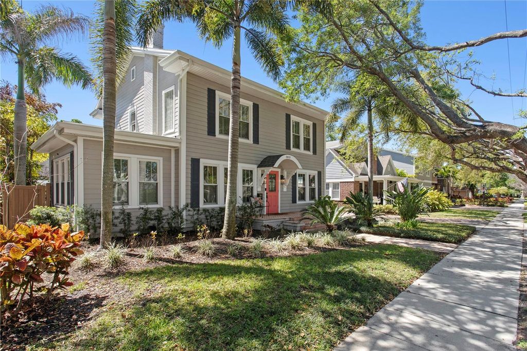 Photo of 2810 W Morrison Avenue, Tampa, FL 33629 (MLS # TB8488086)