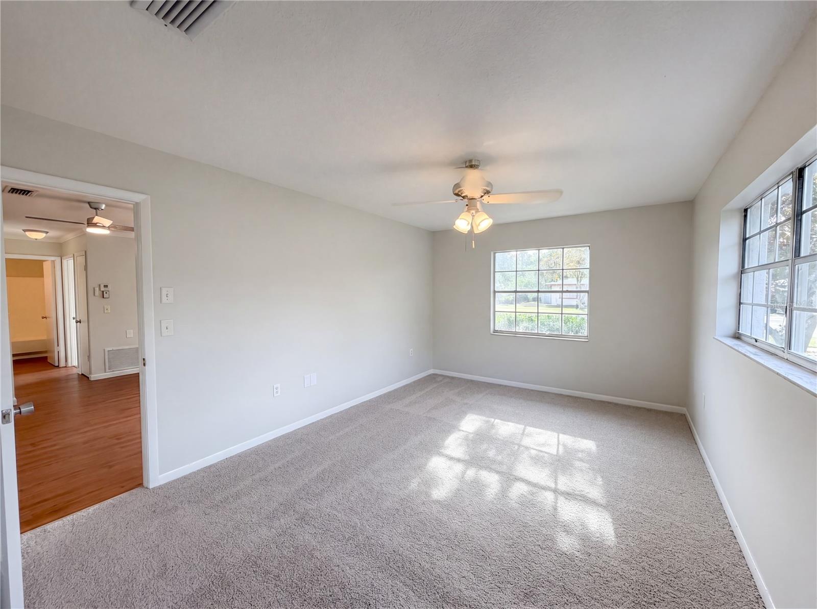 MARION OAKS UN 02 - Residential
