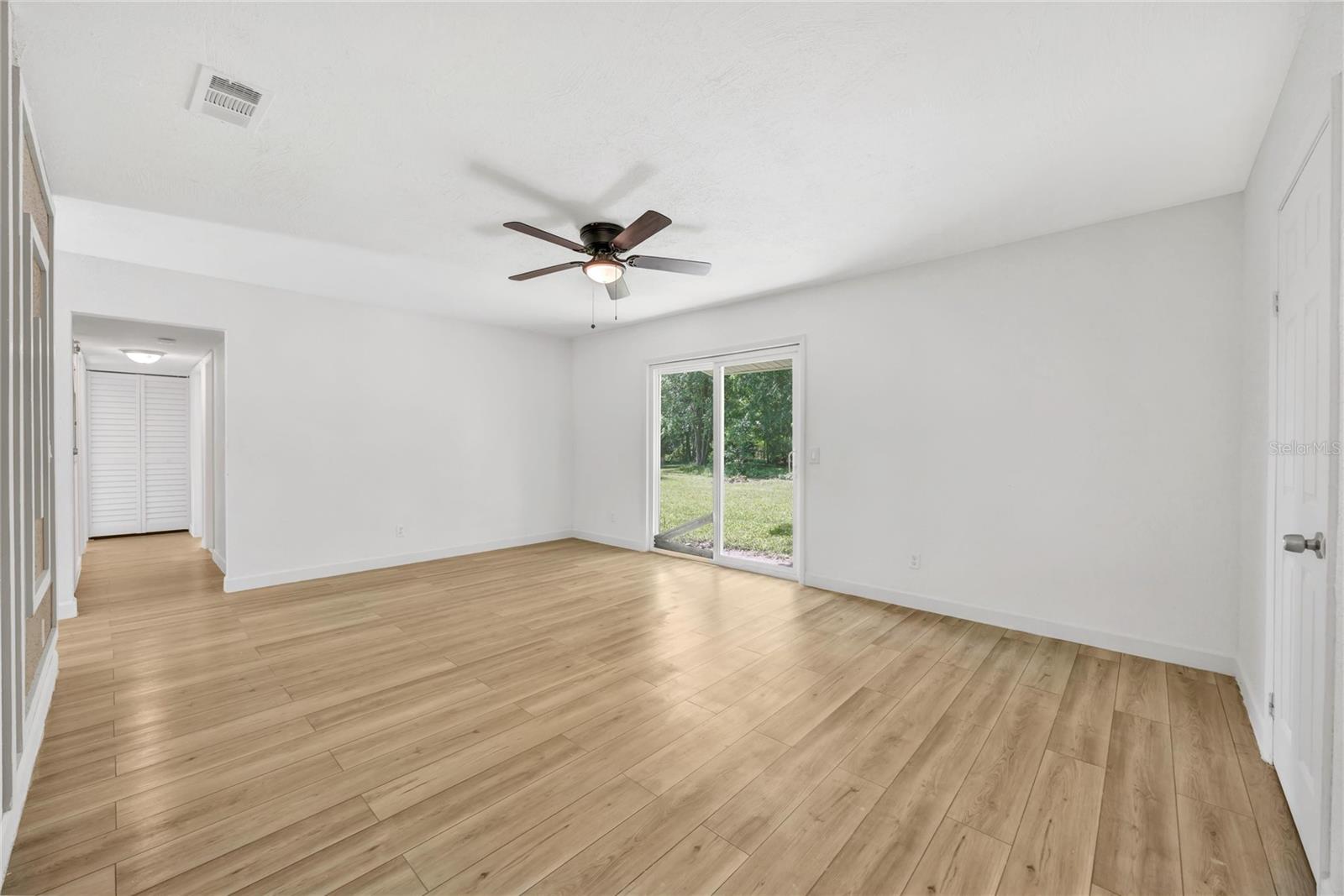 5736 KINLOCK COURT