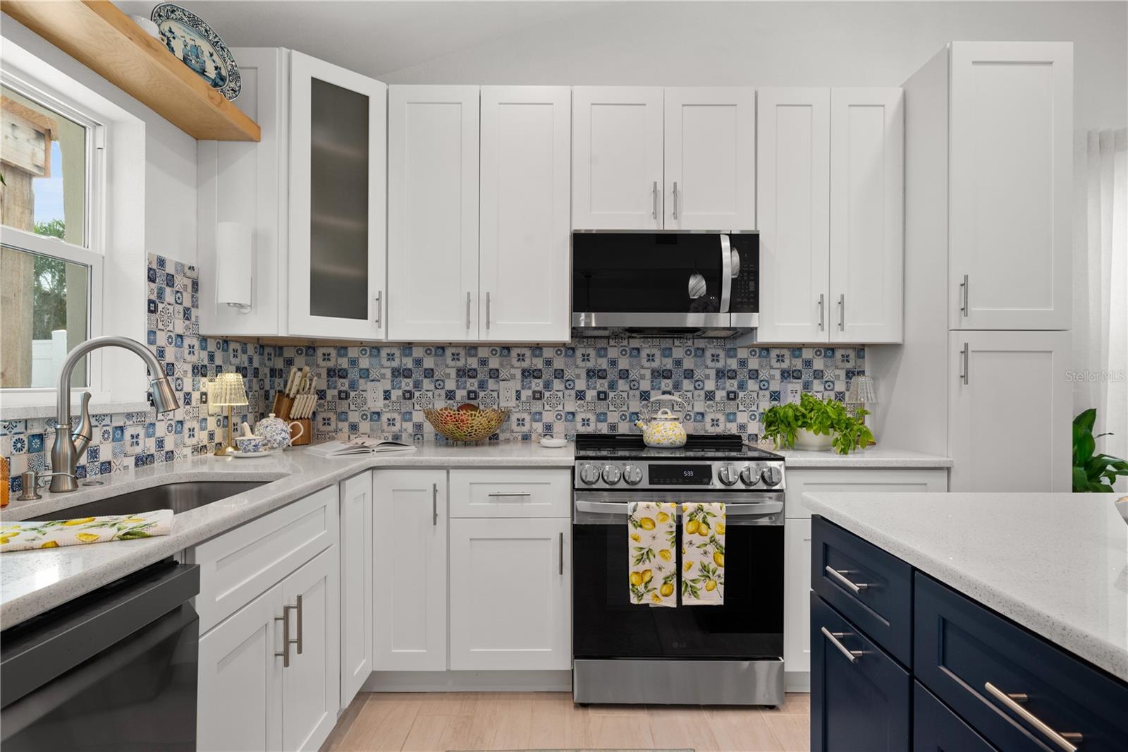 14032 N BAYSHORE DRIVE