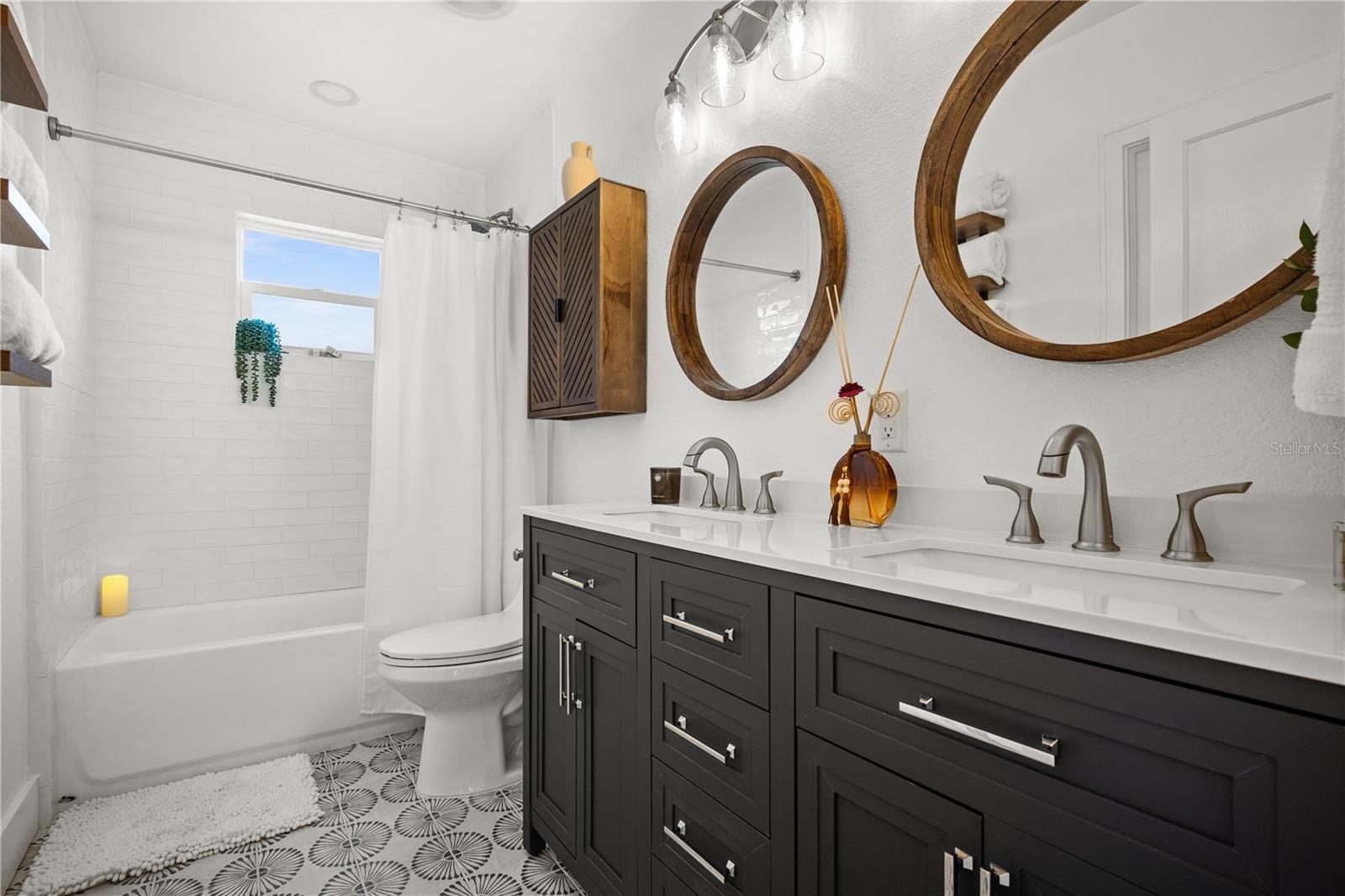 GULF SHORES 3RD ADD REP - Residential