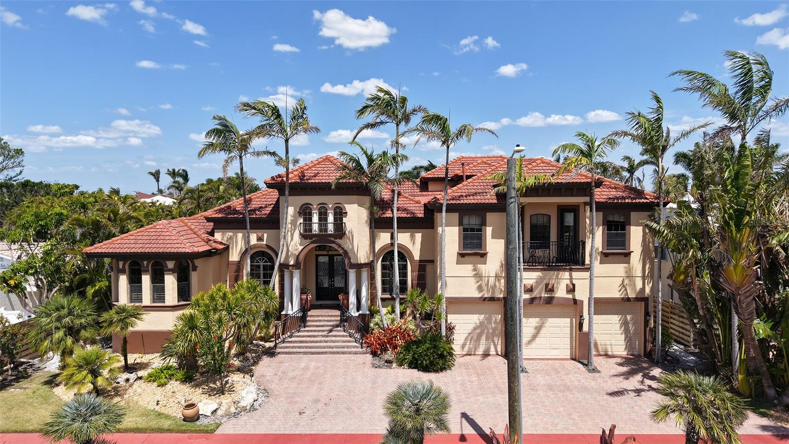 SAINT ARMANDS DIV JOHN RINGLING ESTATES - Residential