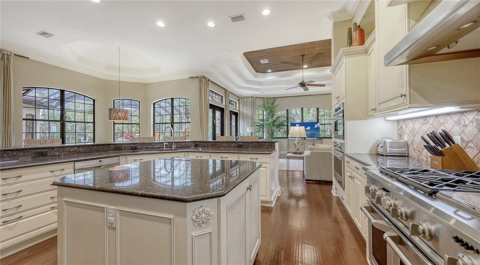 SAINT ARMANDS DIV JOHN RINGLING ESTATES - Residential