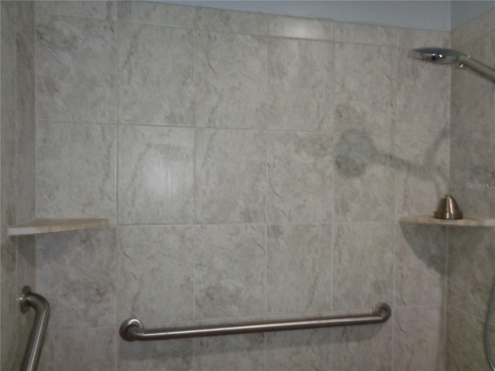 KENSINGTON PARK - Residential